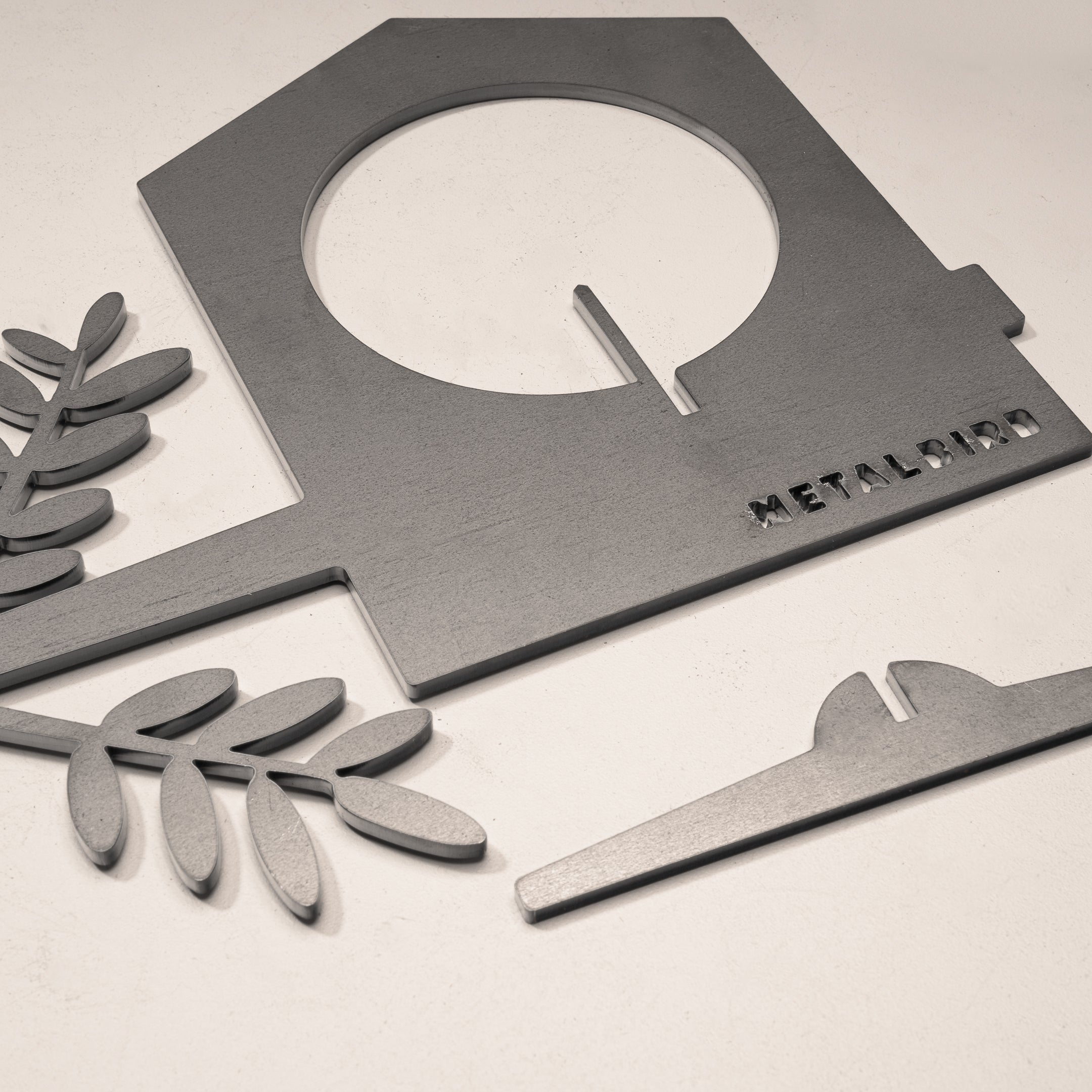 La Mangeoire À Oiseaux